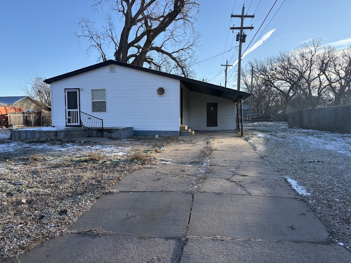 240 North West Place